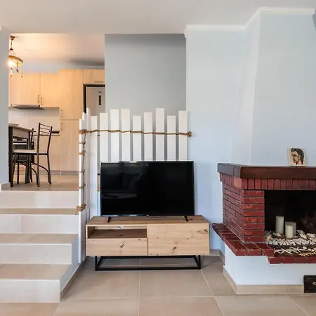 F & B Summer Collection - Apartment