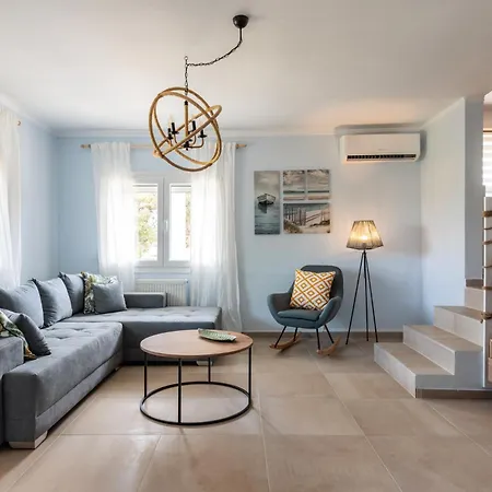 F & B Summer Collection - Apartment