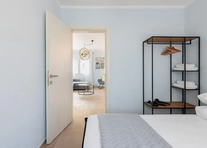 F & B Summer Collection - Apartment *
